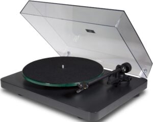 NAD C 558 Manual Belt-Drive Turntable with Cartridge