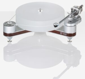 Clearaudio Innovation Compact Wood turntable