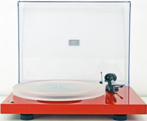 Pro-Ject Debut Carbon DC Esprit SB Red Turntable with dust cover