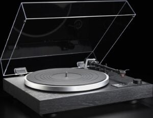 Dual CS 529 Fully-Automatic Turntable with Built-in Phono Preamp and Bluetooth (Black)